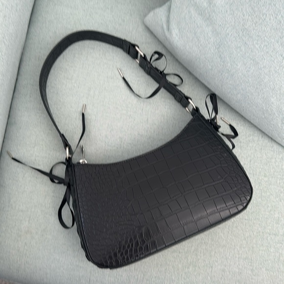 Urban Outfitters Black Shoulder Bag - Picture 1 of 2